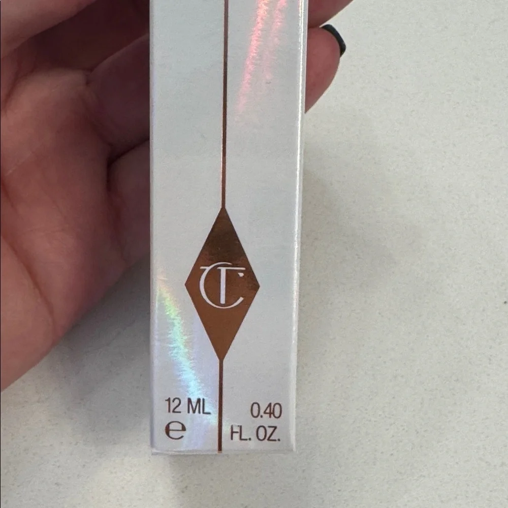 Glowgasm Beauty Light Wand- High Blush in Charlotte Tilbury